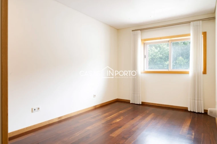 Apartamento T3 para Venda em Bonfim Foto 29