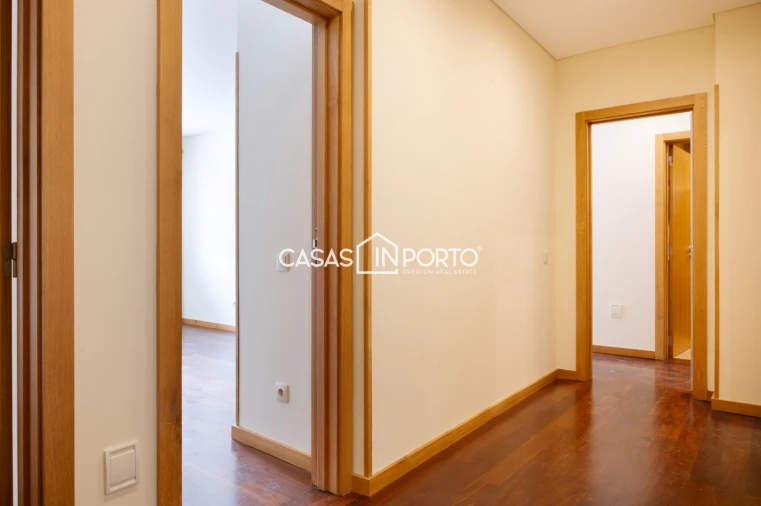Apartamento T3 para Venda em Bonfim Foto 32