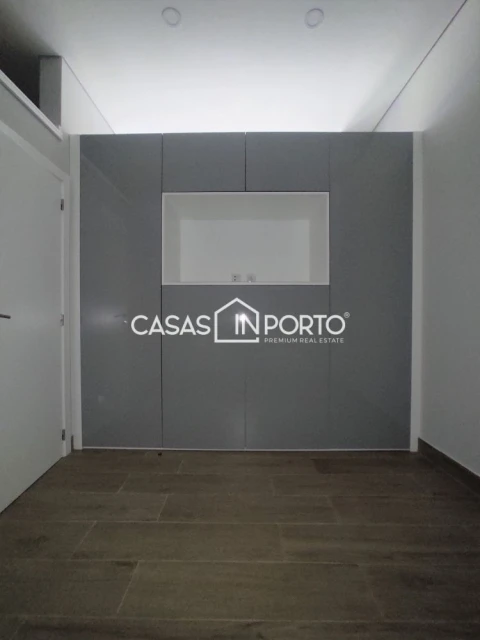 Apartamento T0 para Venda em Paranhos