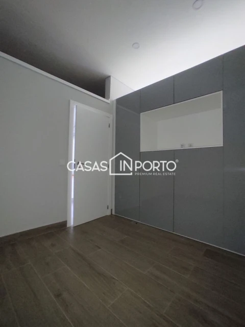 Apartamento T0 para Venda em Paranhos