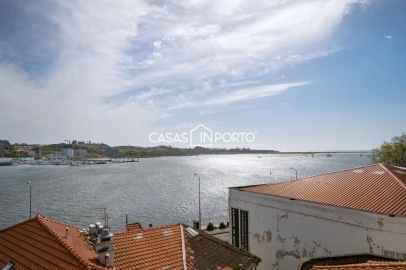 Apartamento T3 para Venda em Lordelo do Ouro e Massarelos