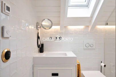 Apartamento T3 para Venda em Lordelo do Ouro e Massarelos