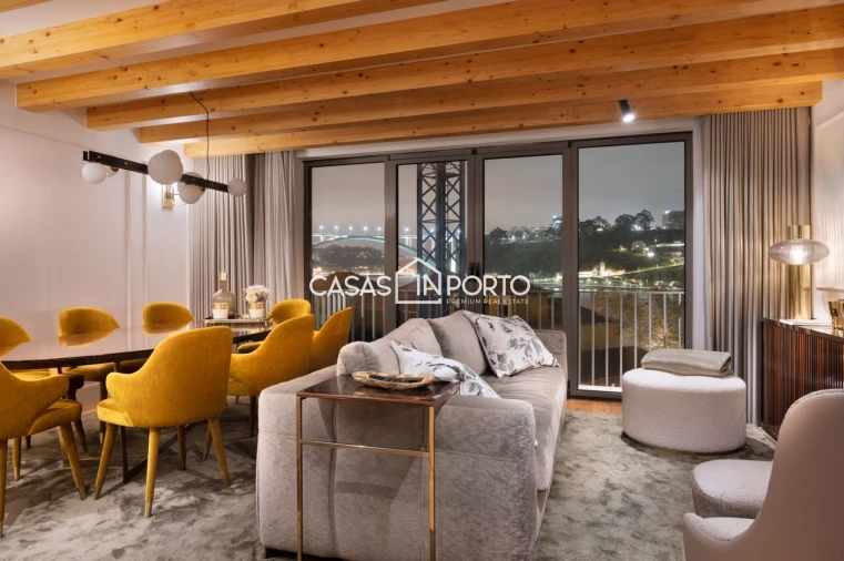 Apartamento T3 para Venda em Lordelo do Ouro e Massarelos Foto 5