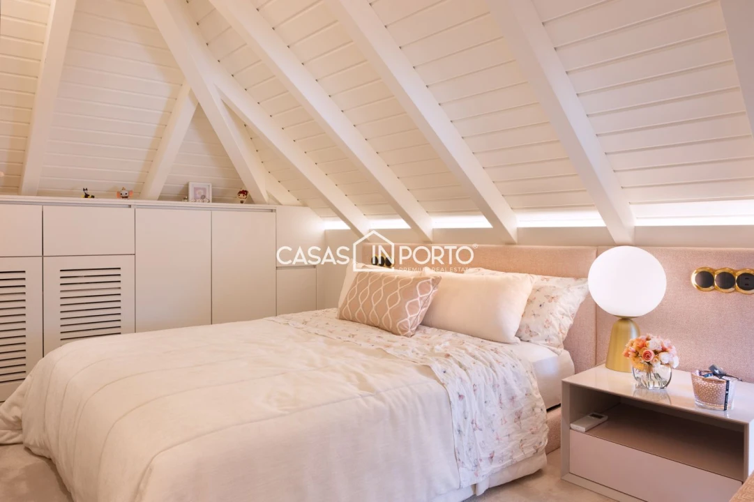 Apartamento T3 para Venda em Lordelo do Ouro e Massarelos Foto 18