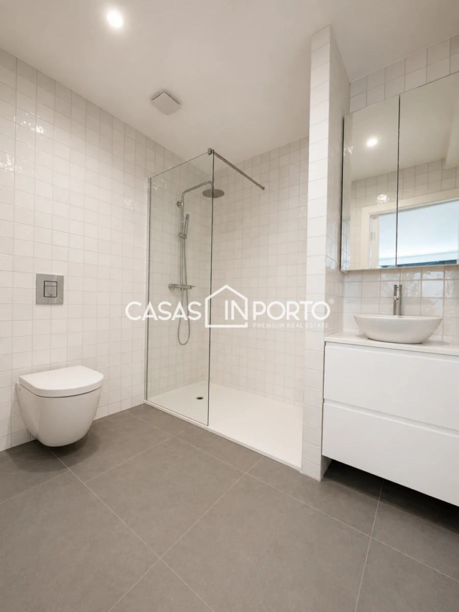 Apartamento T0 para Venda em Paranhos Foto 5