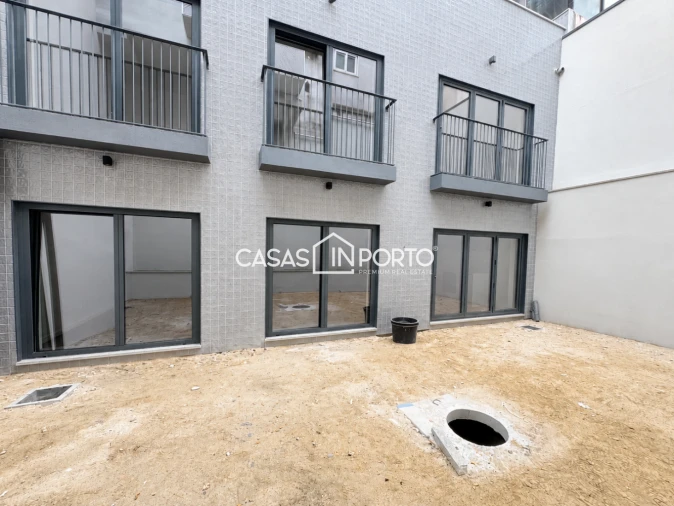 Apartamento T3 para Venda em Paranhos Foto 2