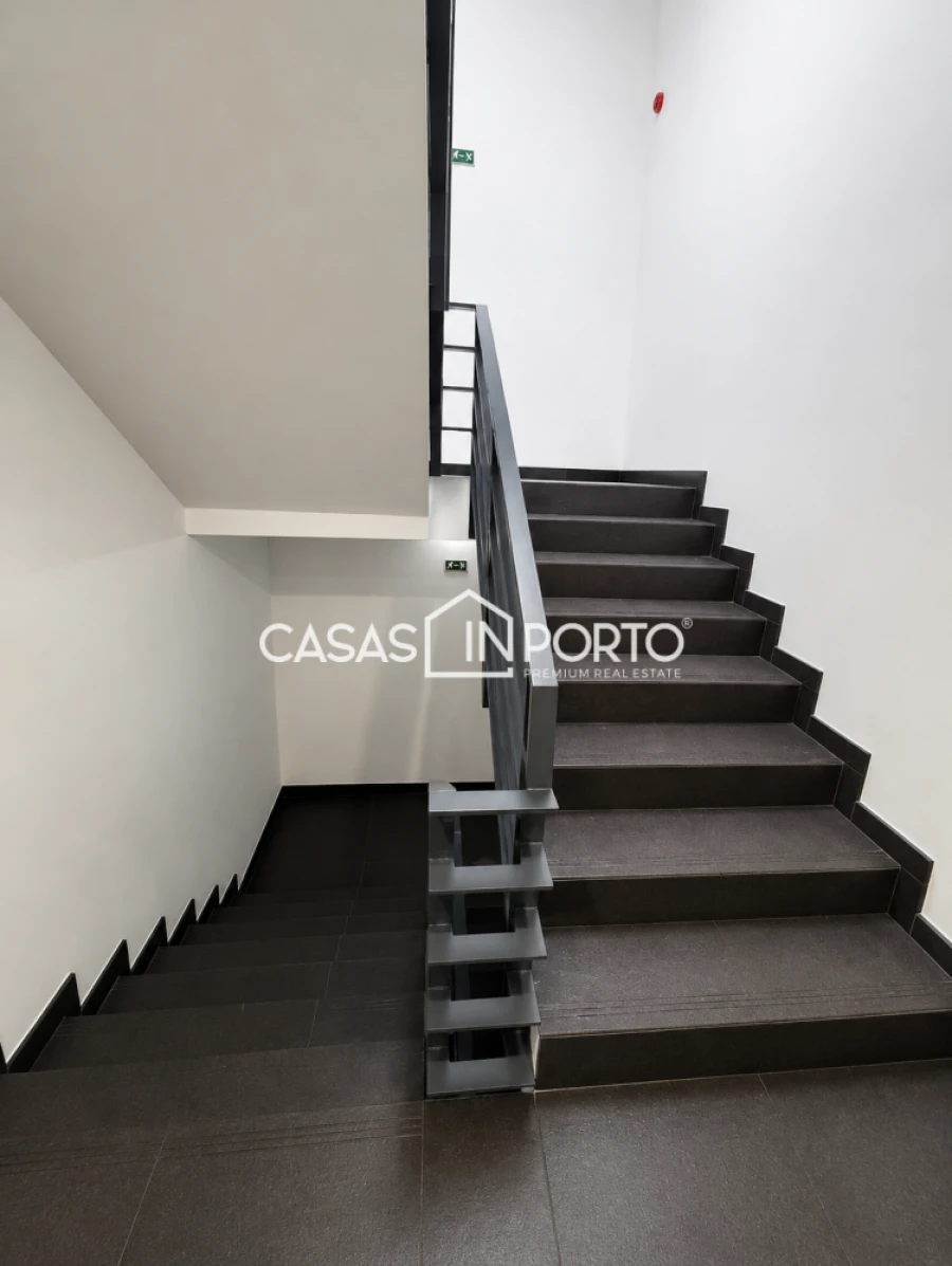 Apartamento T3 para Venda em Paranhos Foto 21