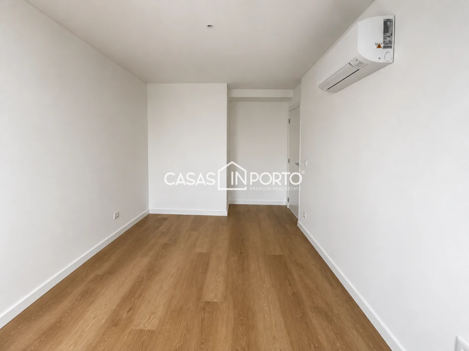 Apartamento T3 para Venda em Paranhos Foto 12