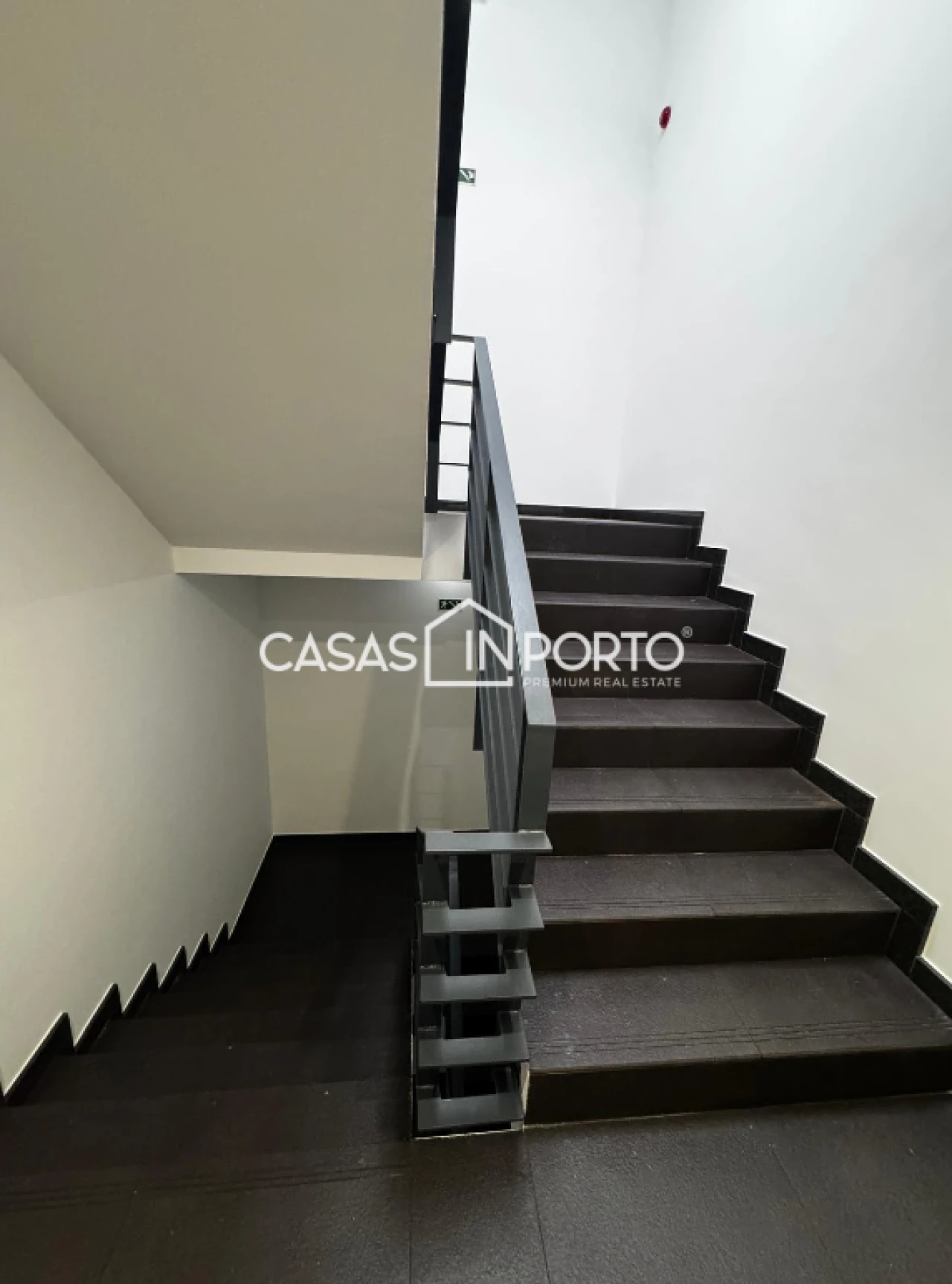 Apartamento T1 para Venda em Paranhos Foto 6