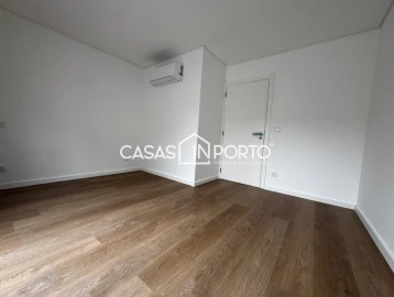 Apartamento T1 para Venda em Paranhos