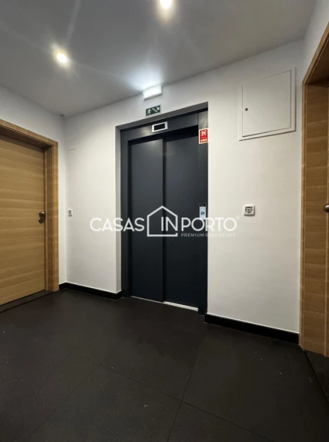 Apartamento T1 para Venda em Paranhos