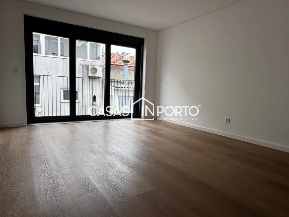Apartamento T1 para Venda em Paranhos Foto 1