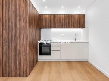 Apartamento T1 para Venda em Paranhos