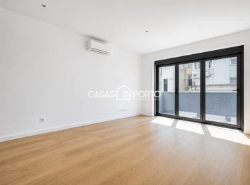 Apartamento T1 para Venda em Paranhos