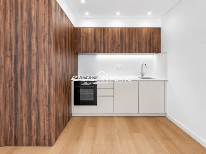 Apartamento T1 para Venda em Paranhos Foto 4