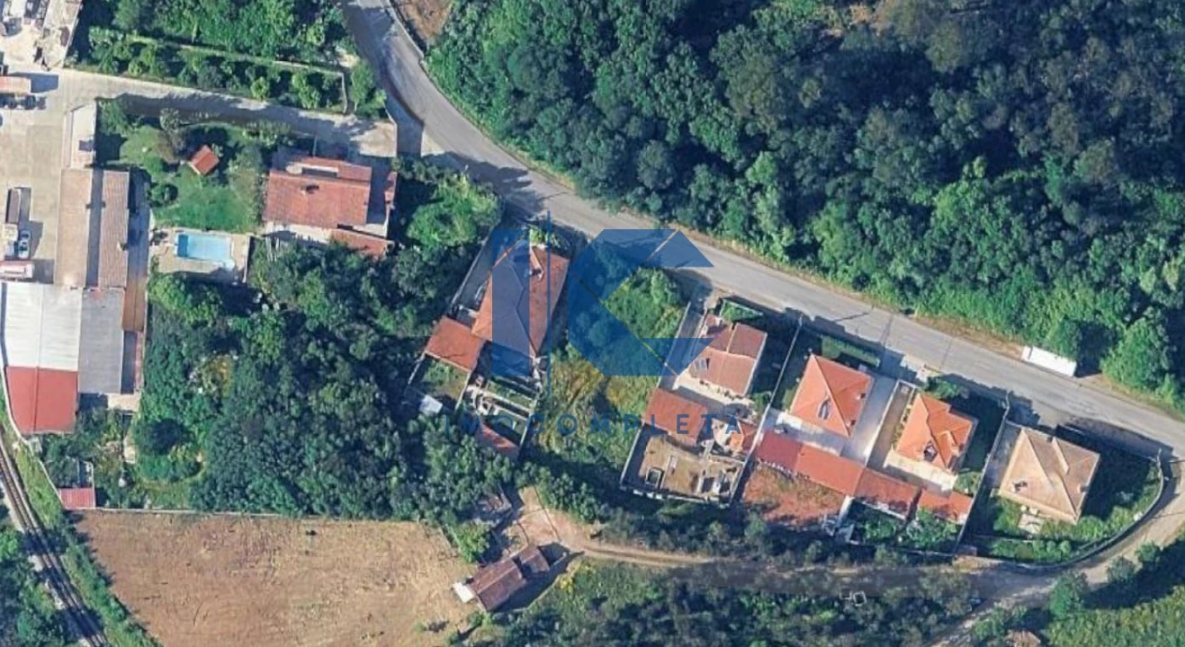 Terreno para Venda em Macinhata do Vouga Foto 2