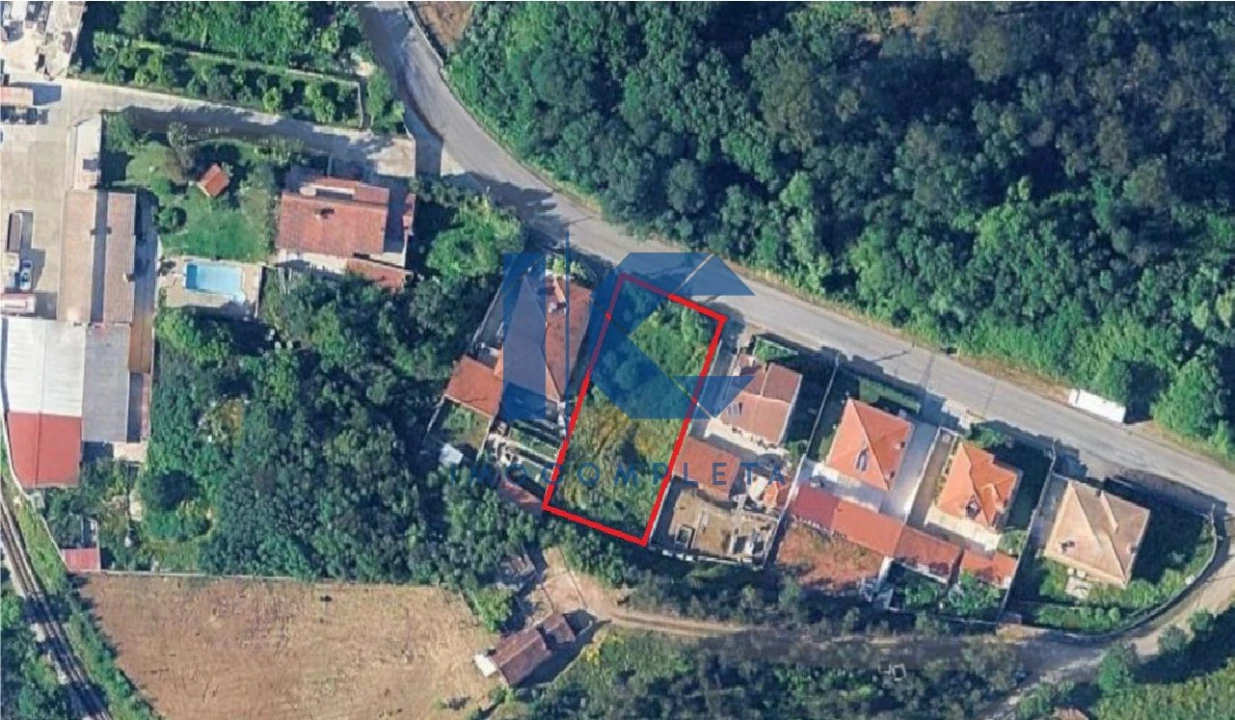 Terreno para Venda em Macinhata do Vouga Foto 1