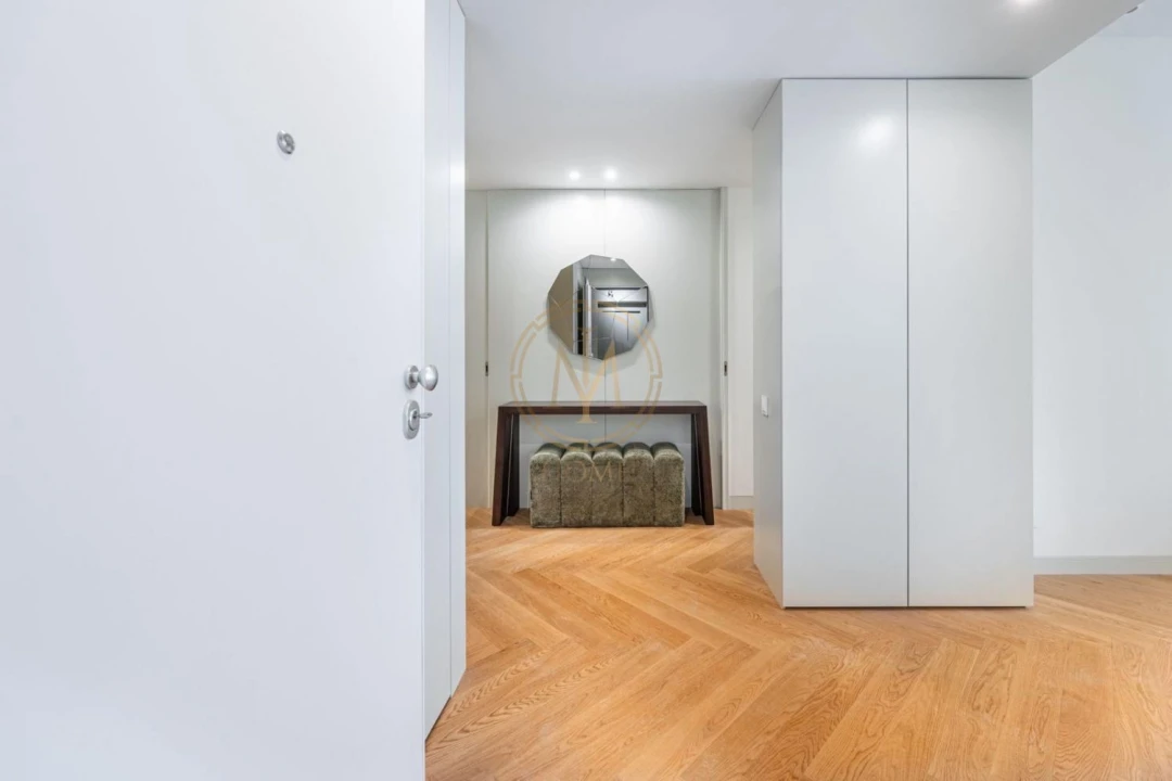 Apartamento T2 para Venda em Cedofeita, Santo Ildefonso, Sé, Miragaia, São Nicolau e Vitória Foto 1