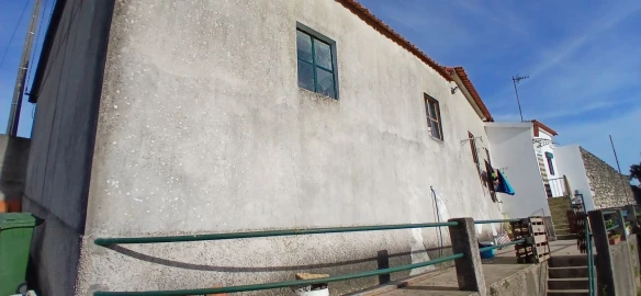 Moradia T3 para Venda em Madalena e Beselga