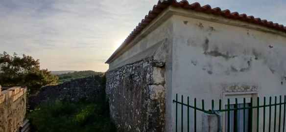 Moradia T3 para Venda em Madalena e Beselga