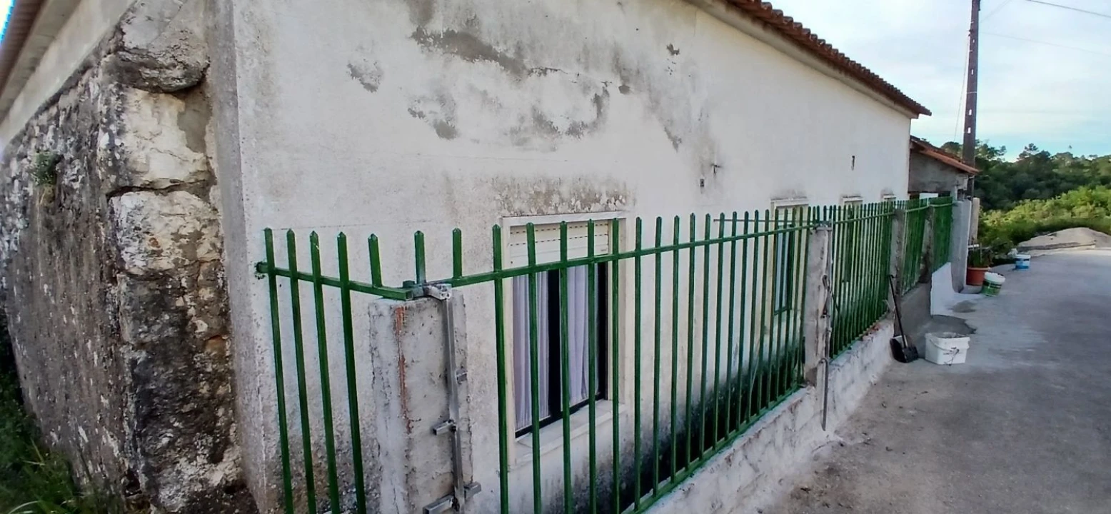 Moradia T3 para Venda em Madalena e Beselga Foto 1