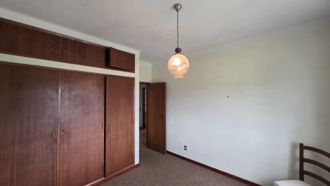 Moradia T5 para Venda em Lousã e Vilarinho