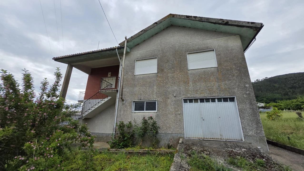 Moradia T5 para Venda em Lousã e Vilarinho Foto 9