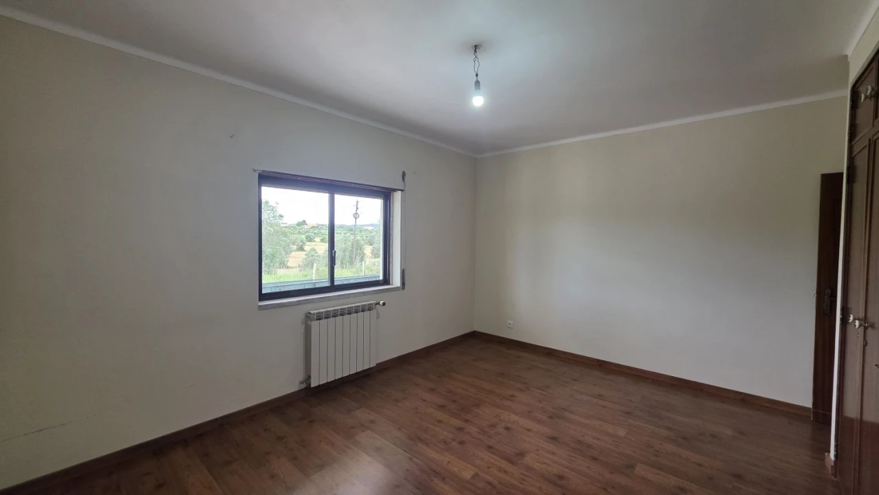 Moradia T4 para Venda em São João Baptista e Santa Maria dos Olivais Foto 22