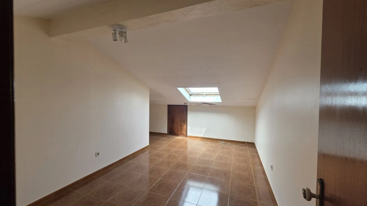 Moradia T4 para Venda em São João Baptista e Santa Maria dos Olivais Foto 34