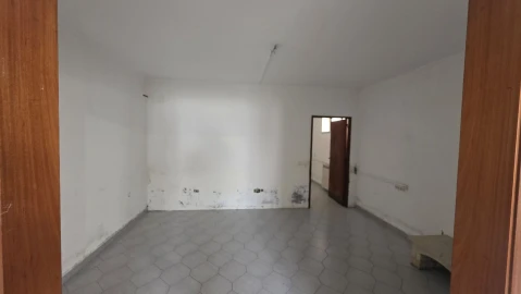 Moradia T4 para Venda em São João Baptista e Santa Maria dos Olivais