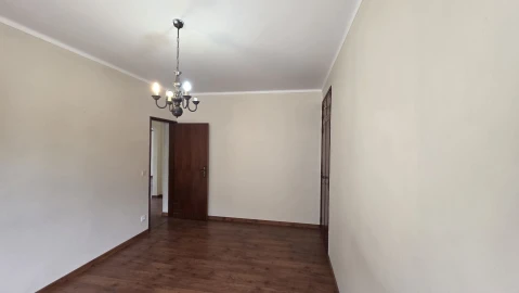 Moradia T4 para Venda em São João Baptista e Santa Maria dos Olivais