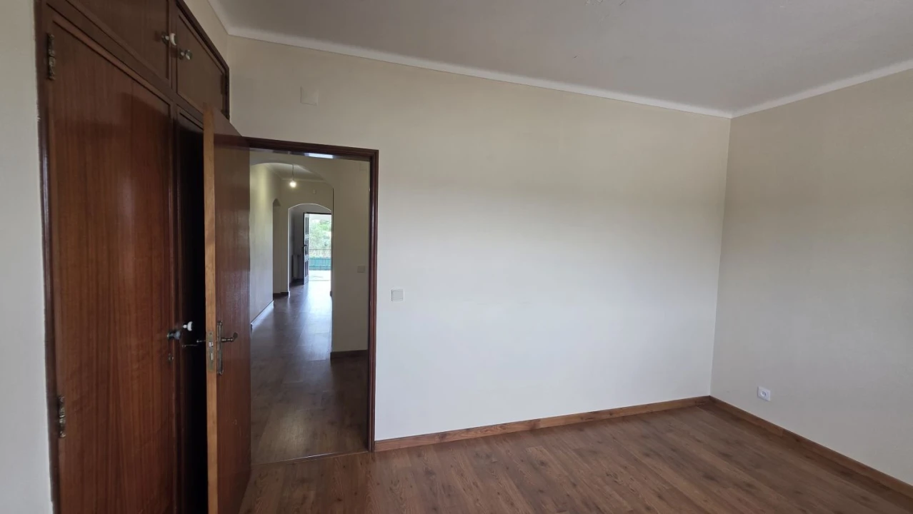 Moradia T4 para Venda em São João Baptista e Santa Maria dos Olivais Foto 14
