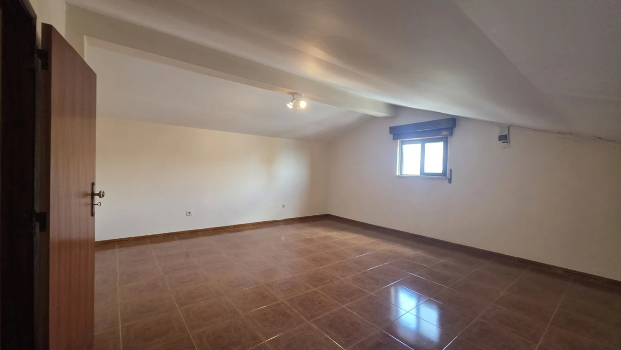 Moradia T4 para Venda em São João Baptista e Santa Maria dos Olivais Foto 29