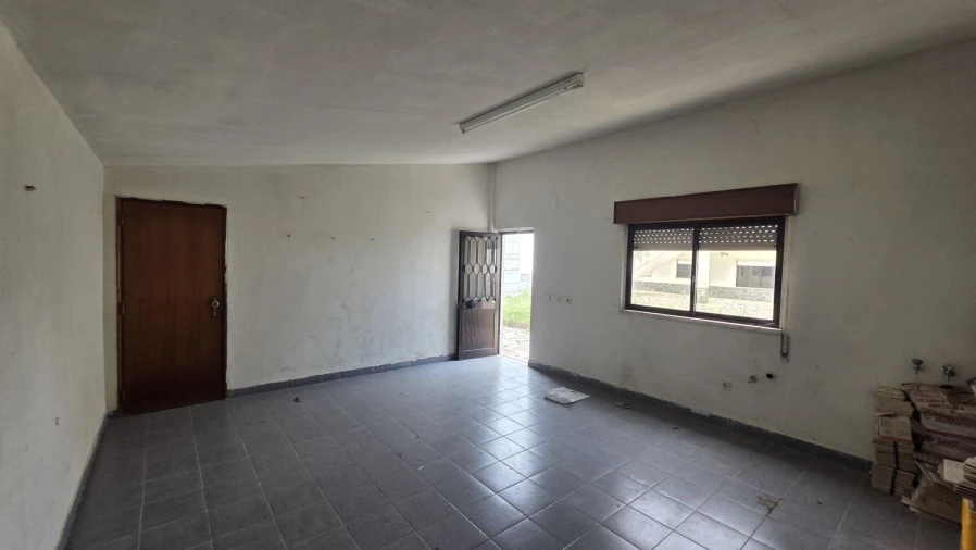 Moradia T4 para Venda em São João Baptista e Santa Maria dos Olivais Foto 47