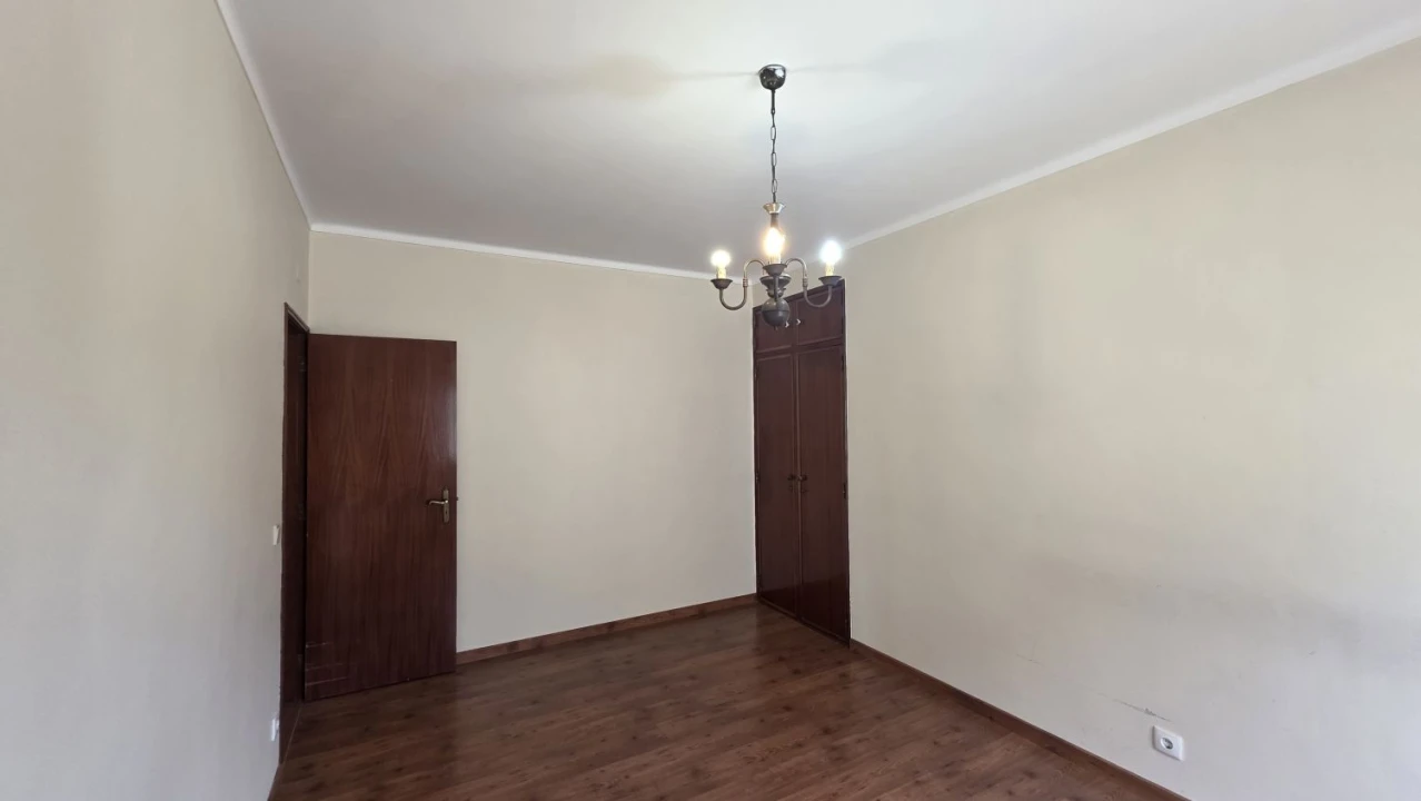 Moradia T4 para Venda em São João Baptista e Santa Maria dos Olivais Foto 20
