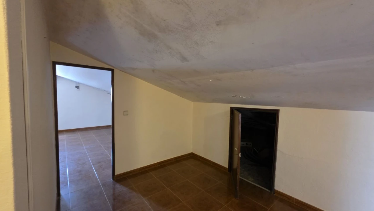 Moradia T4 para Venda em São João Baptista e Santa Maria dos Olivais Foto 35