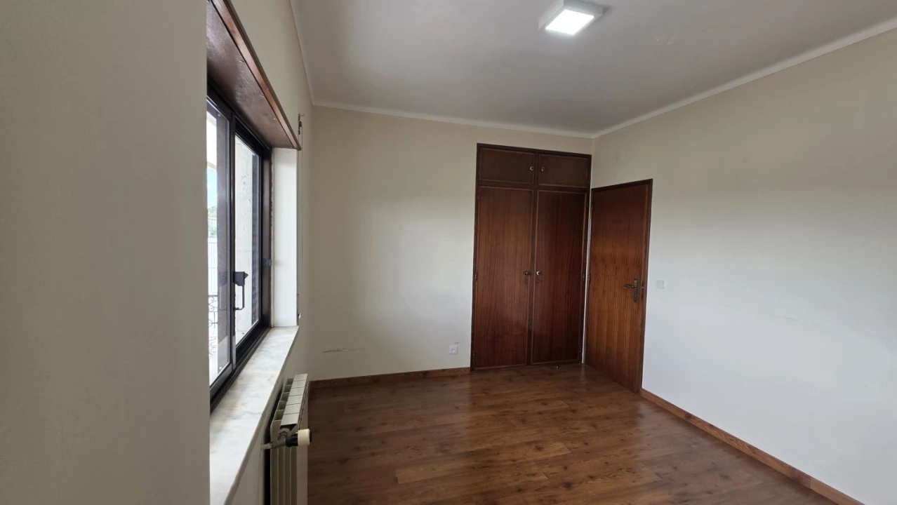 Moradia T4 para Venda em São João Baptista e Santa Maria dos Olivais Foto 16