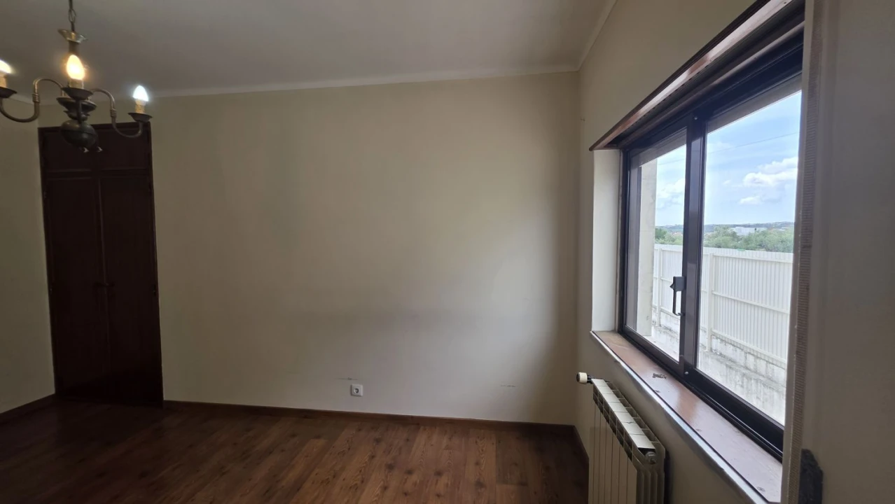 Moradia T4 para Venda em São João Baptista e Santa Maria dos Olivais Foto 21