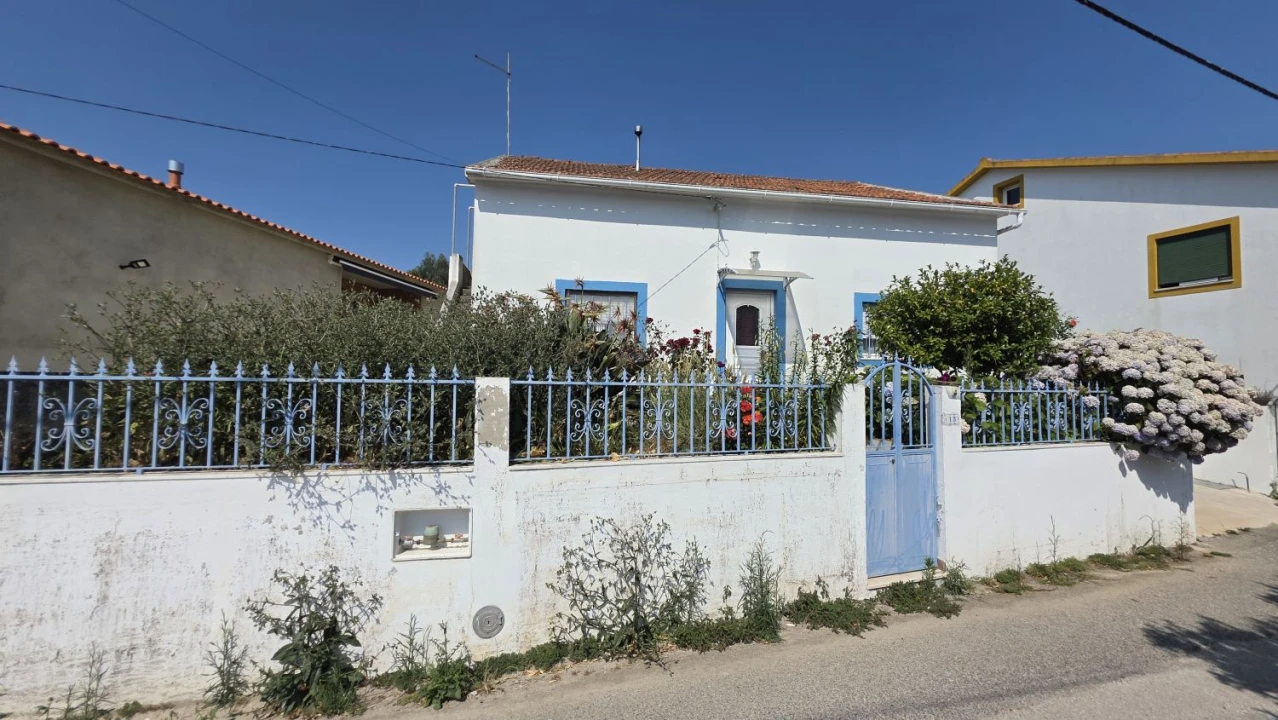 Moradia T3 para Venda em Vila de Rei Foto 1