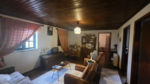 Moradia T3 para Venda em Pedrogão Grande
