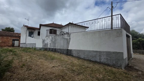 Moradia T3 para Venda em Pedrogão Grande