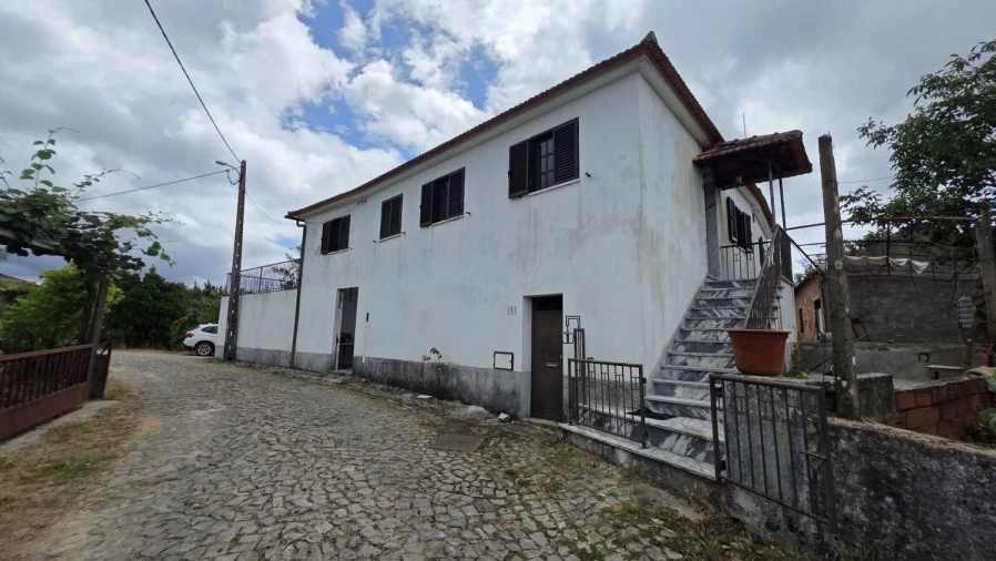 Moradia T3 para Venda em Pedrogão Grande Foto 5