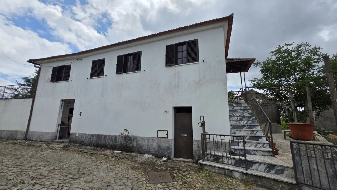 Moradia T3 para Venda em Pedrogão Grande Foto 4