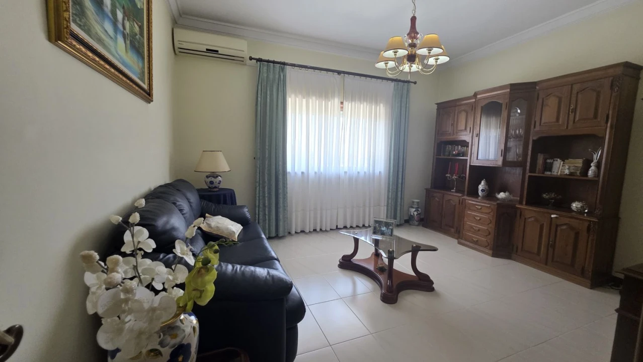 Moradia T3 para Venda em Fânzeres e São Pedro da Cova Foto 16