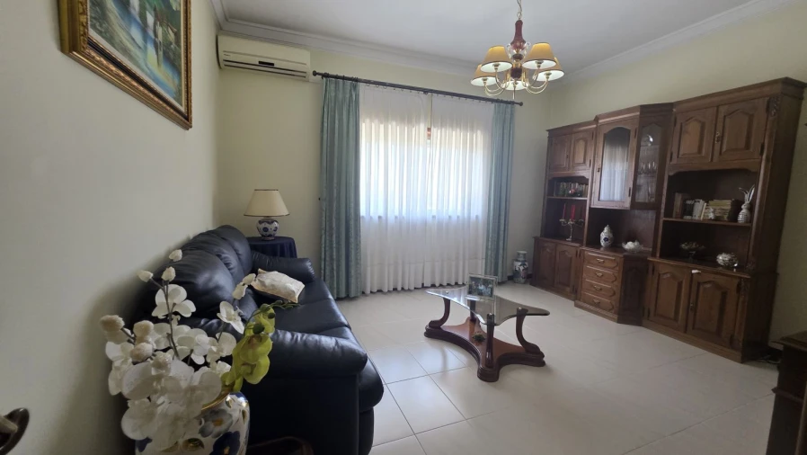 Moradia T3 para Venda em Fânzeres e São Pedro da Cova Foto 16