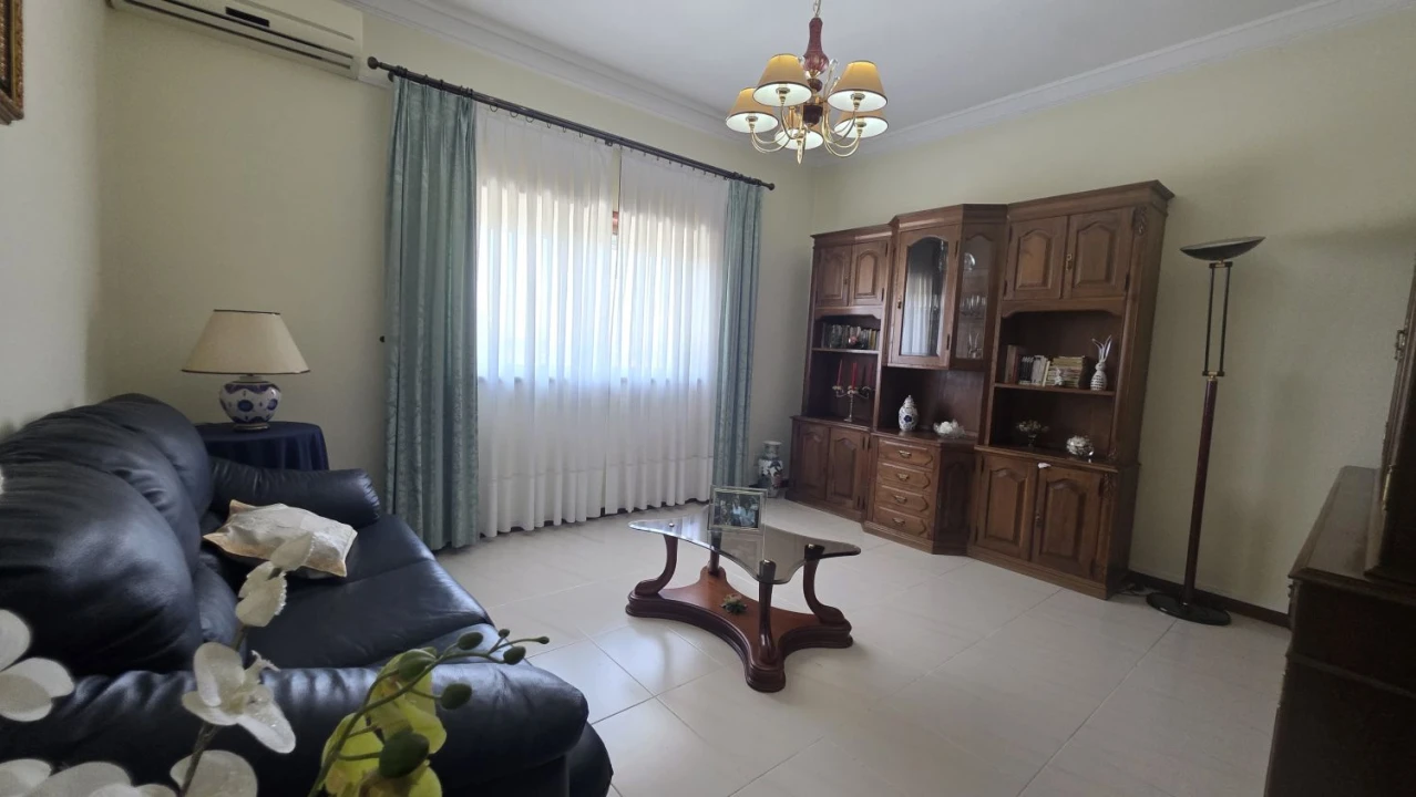 Moradia T3 para Venda em Fânzeres e São Pedro da Cova Foto 15