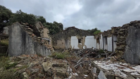 Moradia T4 para Venda em Areias e Pias
