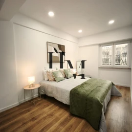 Apartamento T3 para Venda em Benfica