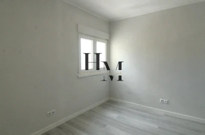 Apartamento T3 para Venda em Laranjeiro e Feijó