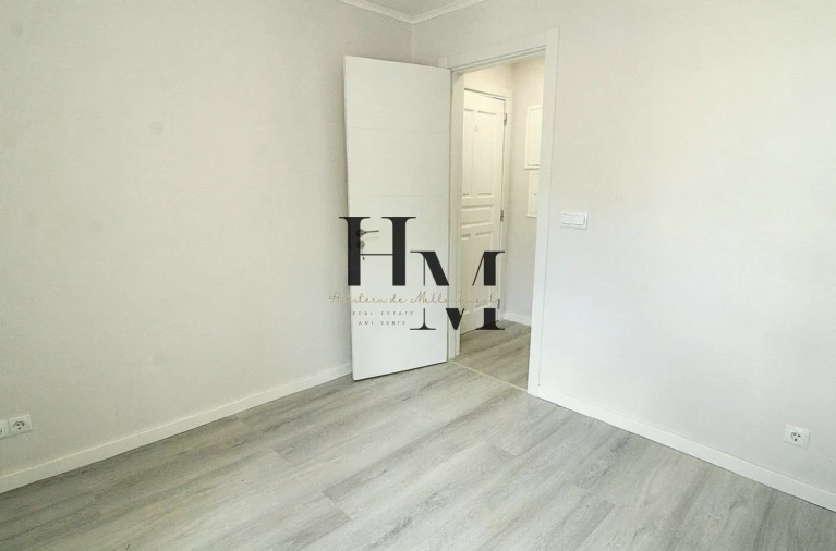 Apartamento T3 para Venda em Laranjeiro e Feijó Foto 9